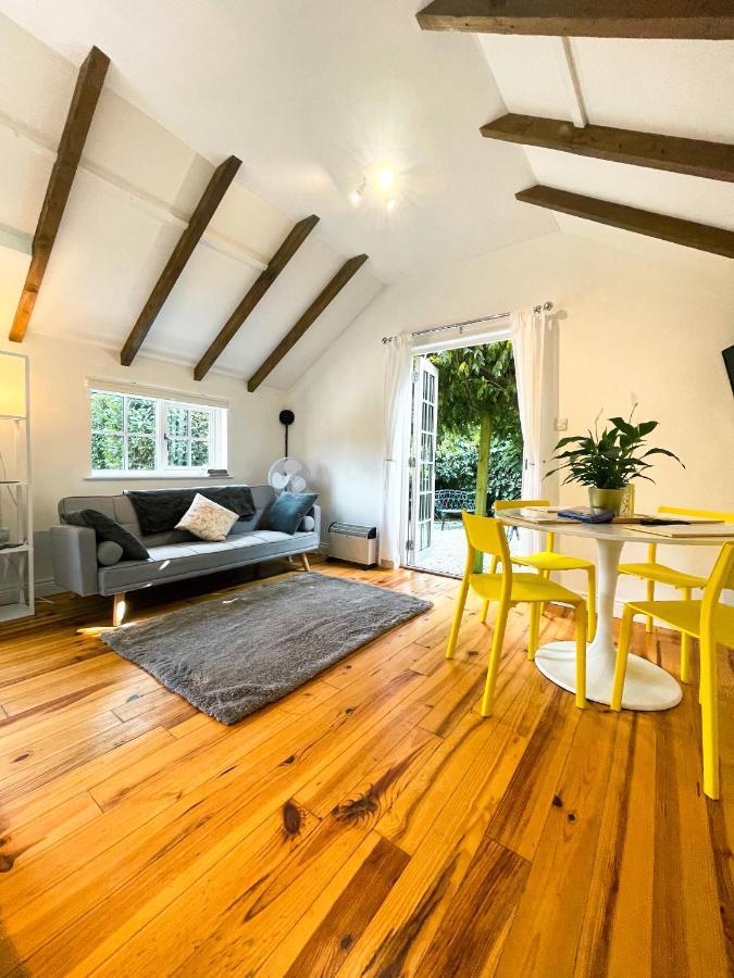 Holmdale Holiday Cottages Рай Экстерьер фото