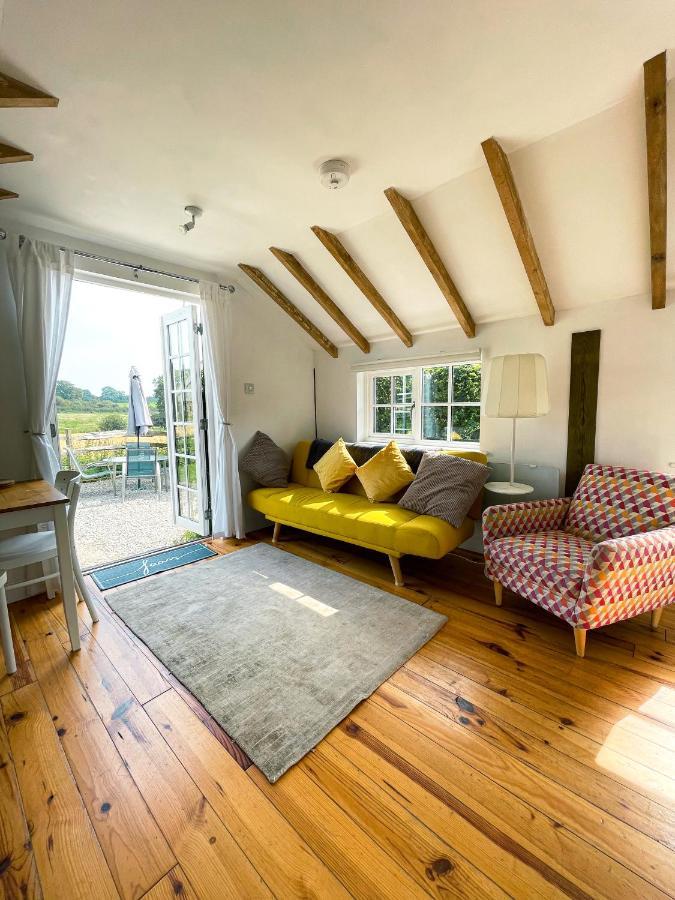 Holmdale Holiday Cottages Рай Экстерьер фото